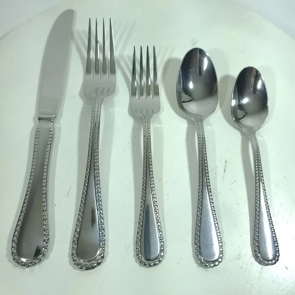 Oneida Pebblebrook Silverware Single Set Of Five Pices